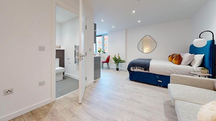 Flat To Rent In Wellington Quarter, Wellington Street, Leicester, LE1