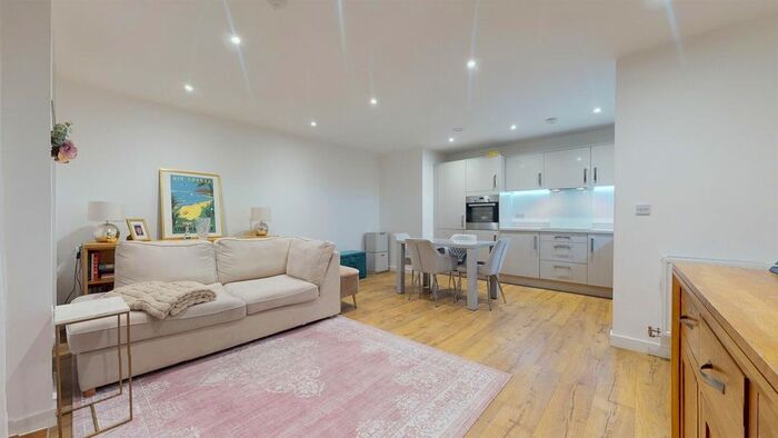 2 Bedroom Flat To Rent In Mahindra Way, London, E6