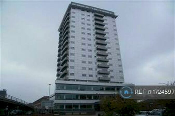 2 Bedroom Flat To Rent In The Horizon, Leicester, LE1