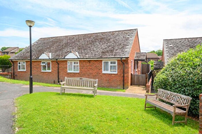 1 Bedroom Retirement Property For Sale In Rowan Mead, Tadworth, KT20