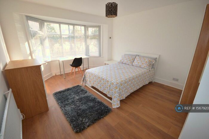 6 Bedroom Detached House To Rent In Cardigan Road. Winton, Bournemouth, BH9