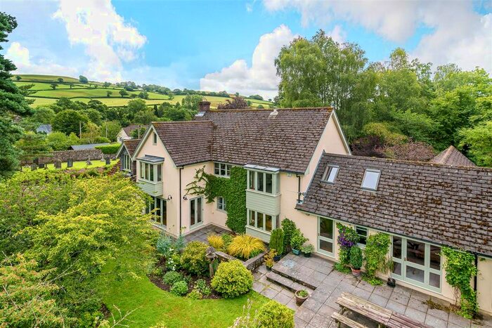 5 Bedroom Detached House For Sale In Dalwood, Axminster, EX13