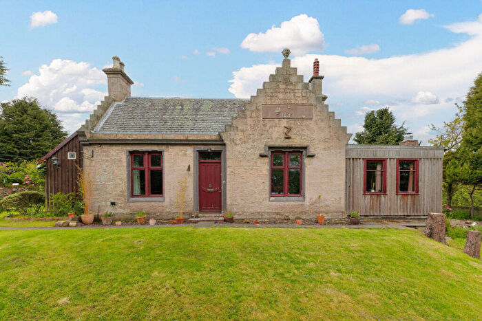 4 Bedroom Cottage For Sale In Kirkburn, Slammanan, FK1