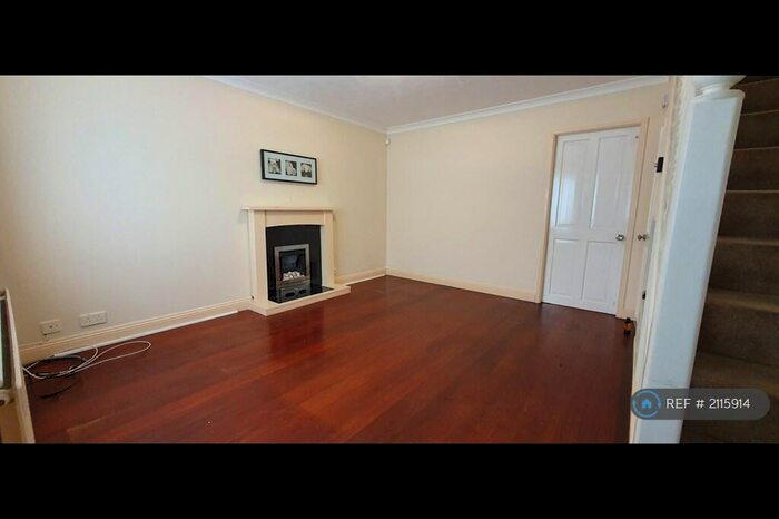 2 Bedroom Semi-Detached House To Rent In Gurney Street, Manchester, M4