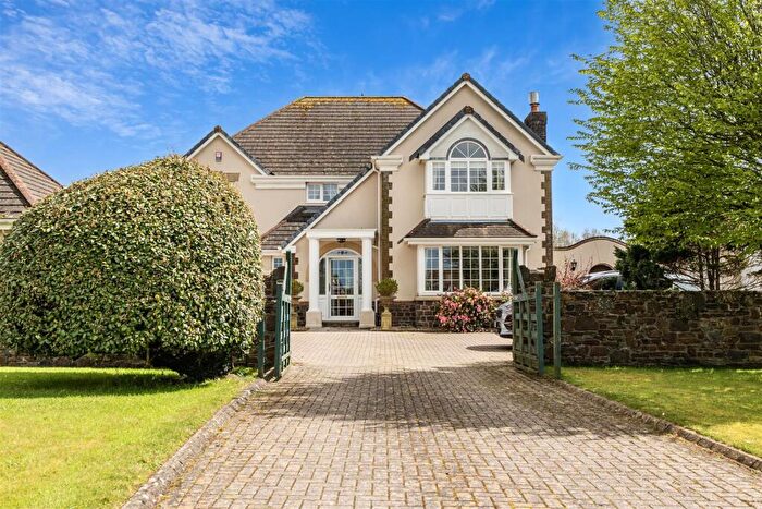 5 Bedroom Detached House For Sale In Highfield Close, High Bickington, Umberleigh, EX37