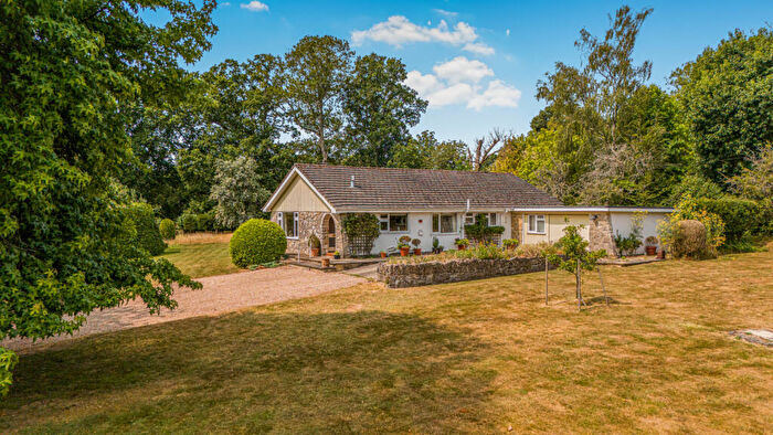 5 Bedroom Bungalow For Sale In Manor Farm Road, Fordingbridge, Hampshire, SP6
