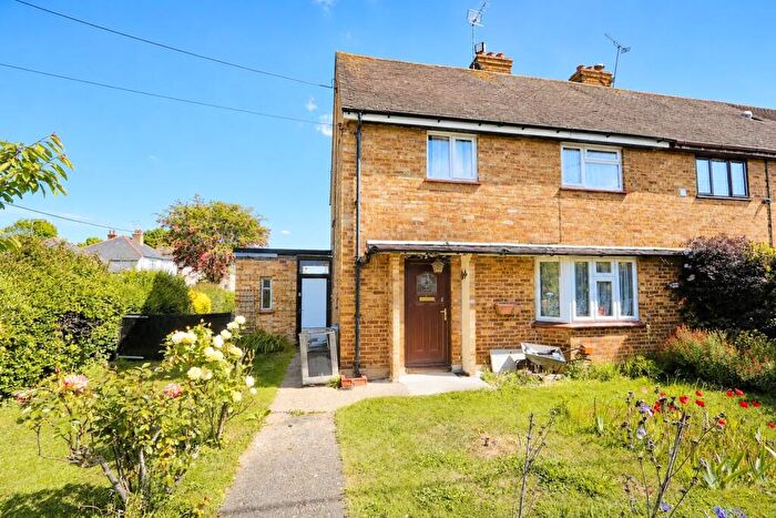 3 Bedroom Semi Detached House For Sale In Church Road, Hadleigh, Essex, SS7