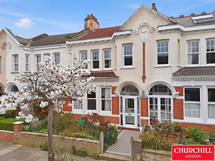 4 Bedroom Terraced House For Sale In Clavering Road, Aldersbrook, E12
