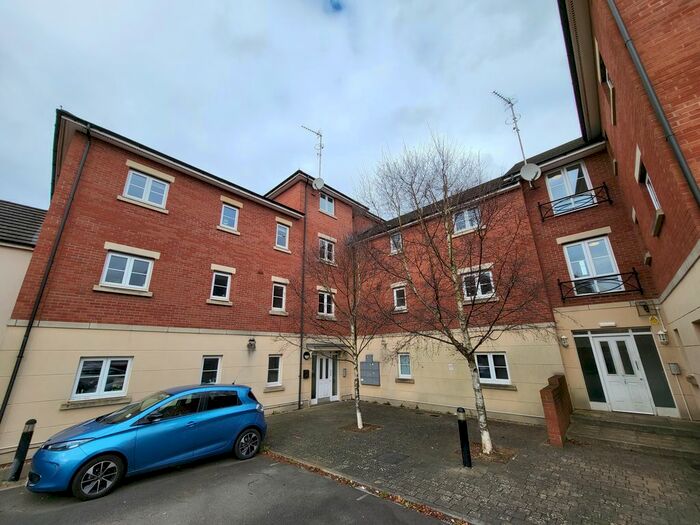 2 Bedroom Flat To Rent In East Fields Road, Cheswick Village, Bristol, BS16