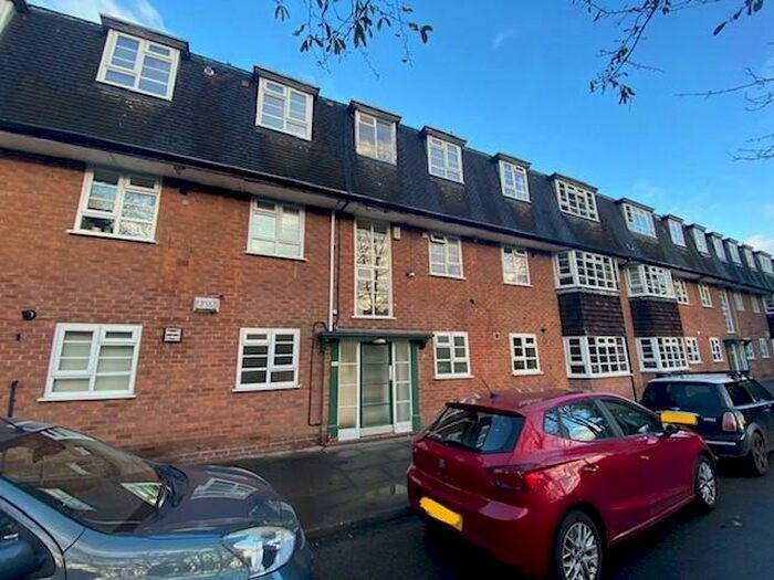 2 Bedroom Flat To Rent In Viceroy Court, Wilmslow Road, Manchester, M20