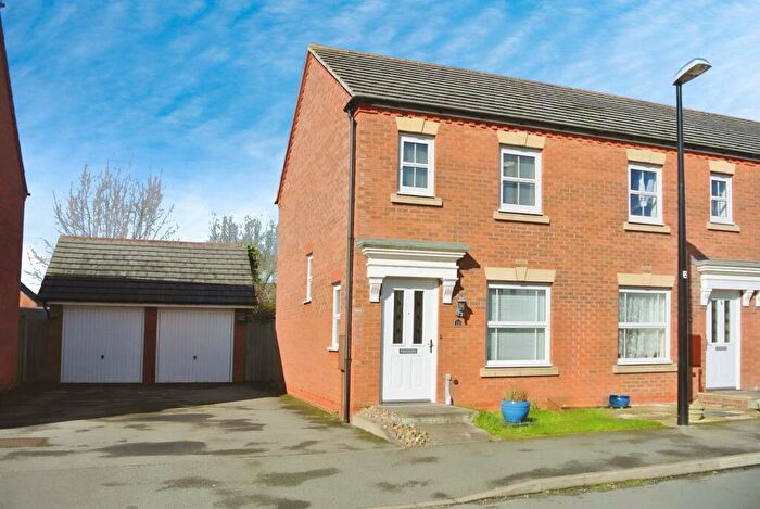 2 Bedroom End Of Terrace House For Sale In Bremridge Close, Barford, CV35