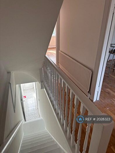 4 Bedroom Maisonette To Rent In Wembley Park Drive, Wembley, HA9