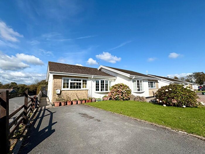 2 Bedroom Bungalow For Sale In The Paddock, Penally, Tenby, Pembrokeshire, SA70