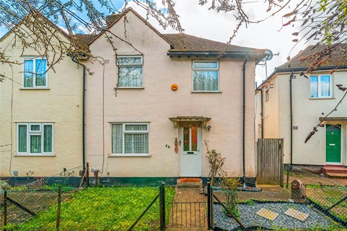 3 Bedroom Semi Detached House For Sale In Falling Lane, Yiewsley, West Drayton, UB7