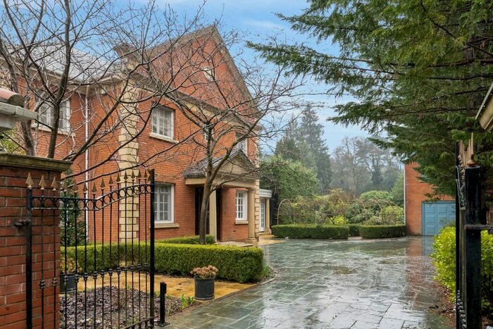 6 Bedroom Detached House To Rent In Cross Road, Ascot, SL5