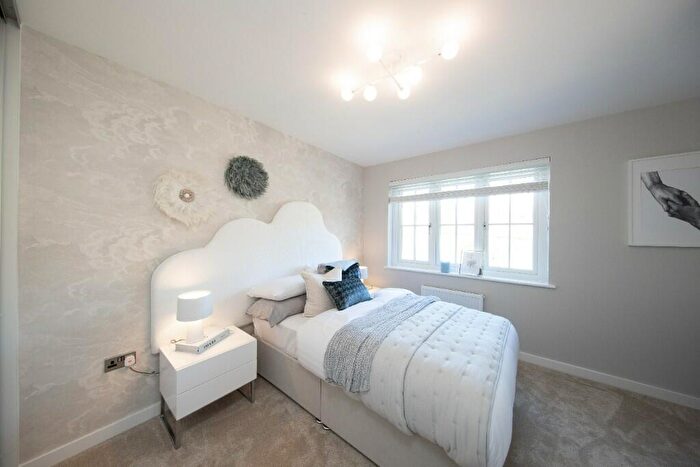 4 Bedroom Detached House For Sale In Brook View, New Warrington Road, Wincham, Cheshire, CW9