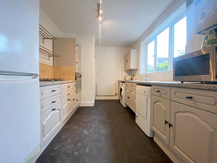 3 Bedroom House To Rent In Wearside Road, London, SE13