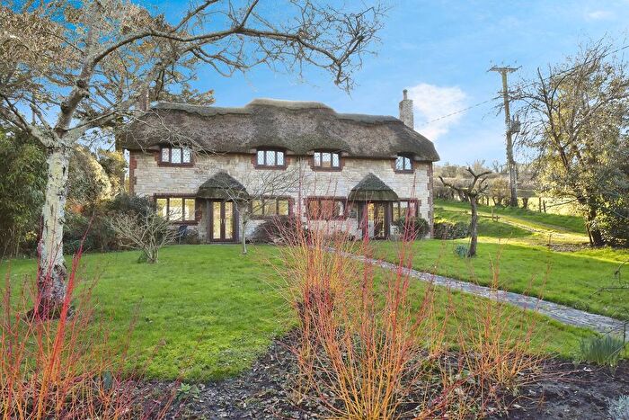 4 Bedroom Property To Rent In Main Road, Chillerton, PO30