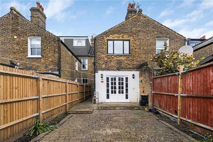5 Bedroom Terraced House To Rent In Alloa Road, London, SE8