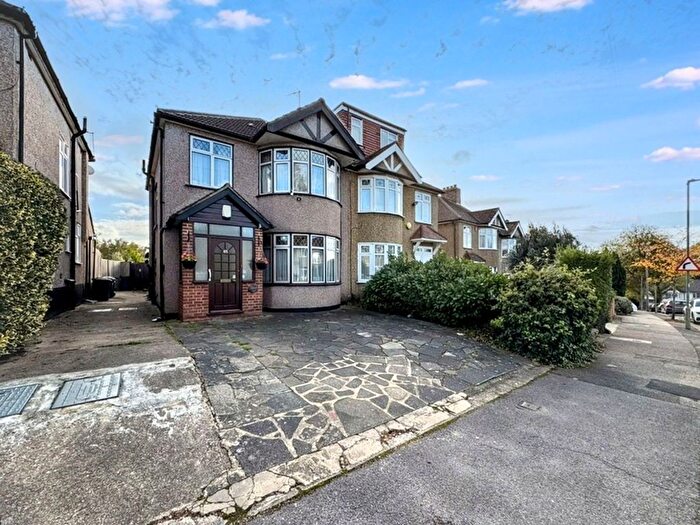 3 Bedroom Semi Detached House For Sale In West Way, Edgware, HA8