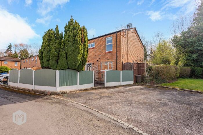 3 Bedroom End Of Terrace House For Sale In Heather Close, Birchwood, WA3