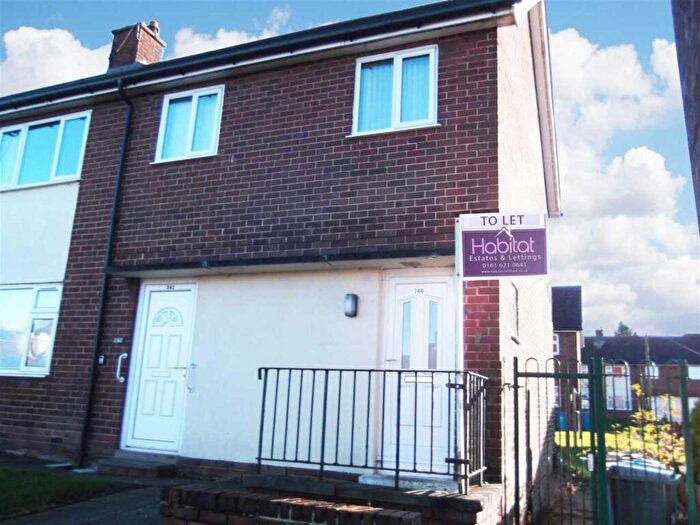 2 Bedroom Apartment To Rent In Middleton Road, Royton, OL2