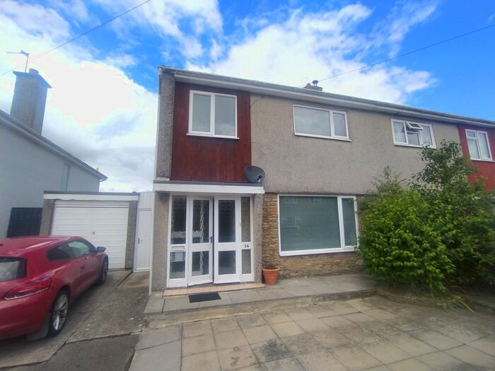 3 Bedroom Property To Rent In Homefield Close, Beckington, Frome, BA11