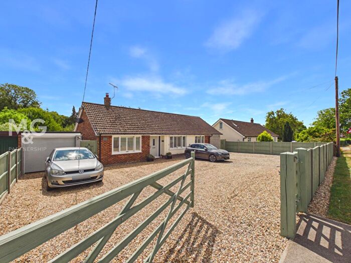 3 Bedroom Detached Bungalow For Sale In Ashfield Road, Norton, IP31