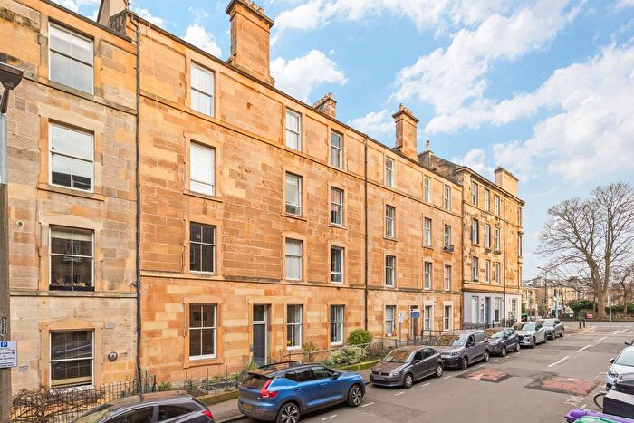 1 Bedroom Flat For Sale In / Livingstone Place, Edinburgh, EH9