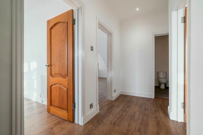 3 Bedroom Detached Bungalow For Sale In Balmuildy Road, Glasgow, Glasgow, G23