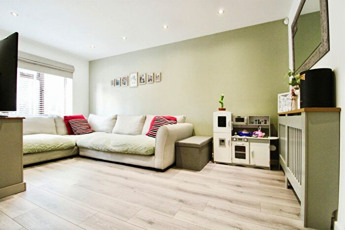 3 Bedroom Detached House For Sale In Lytham Grove, St. Mellons, Cardiff, CF3