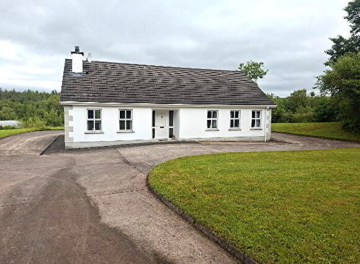 3 Bedroom Detached Bungalows For Sale In Loughside Road, Garrison, BT93