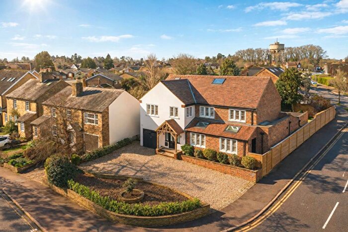 5 Bedroom Detached House For Sale In The Avenue, Bengeo, SG14