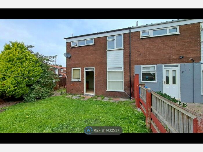 3 Bedroom Semi-Detached House To Rent In Cremorne Hey, Liverpool, L28