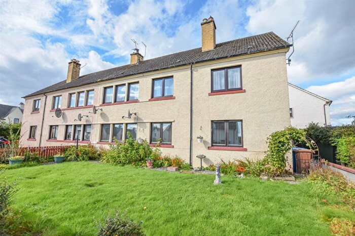 3 Bedroom Flat For Sale In Burns Crescent, Dingwall, IV15