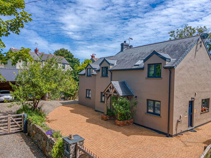 4 Bedroom Detached House For Sale In Plum Tree House Little Newcastle, SA62