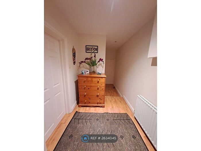 1 Bedroom Flat To Rent In Morat Street, London, SW9