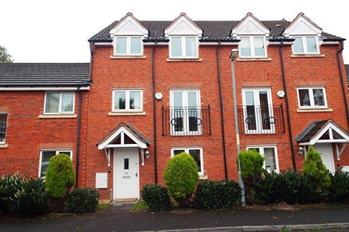 4 Bedroom Town House To Rent In Michael Tippet Drive, Worcester, WR4
