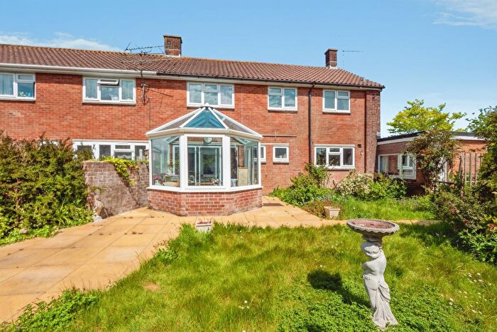 3 Bedroom Semi Detached House For Sale In Mellstock Avenue, Dorchester, DT1