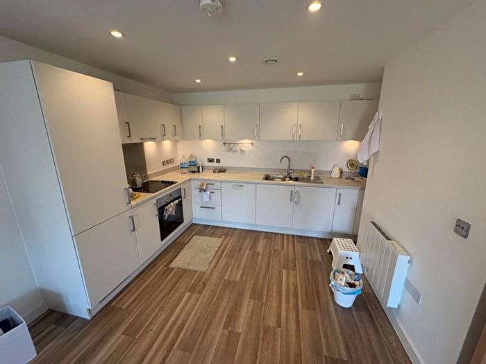 2 Bedroom Apartment To Rent In Rickman Drive, Birmingham, B15