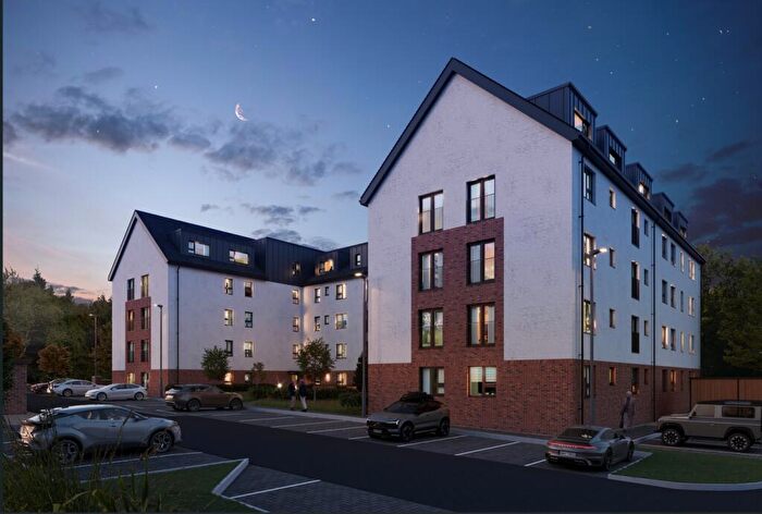 2 Bedroom Apartment For Sale In Maxwellton Road, Paisley, PA1