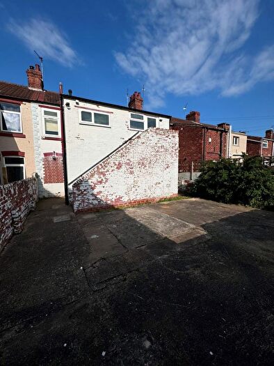 2 Bedroom Flat To Rent In Askern Road, Doncaster, DN5