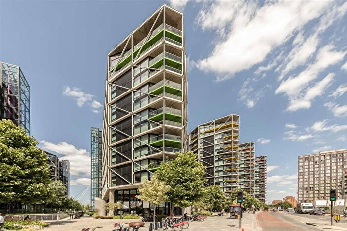 2 Bedroom Flat To Rent In Riverlight Quay, Riverlight Quay, SW11