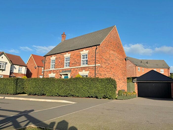 4 Bedroom Detached House For Sale In Marlowe Place, Melton Mowbray, LE13