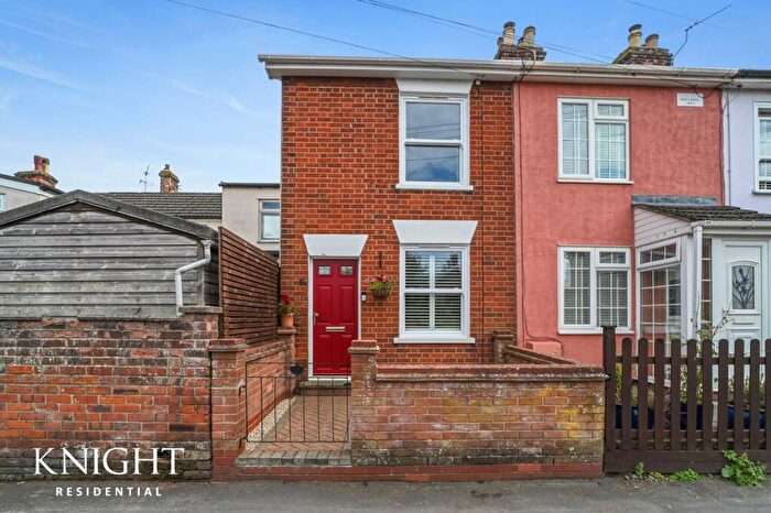 2 Bedroom End Of Terrace House For Sale In Church Street, Rowhedge, Colchester, CO5