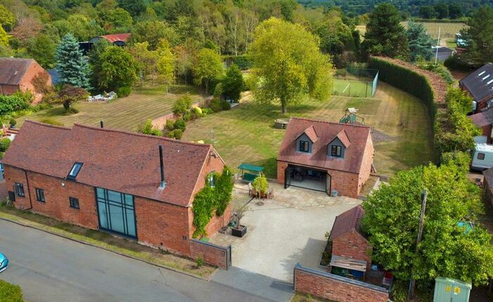 5 Bedroom Detached House For Sale In Hill Wootton, Warwick, Warwickshire, CV35