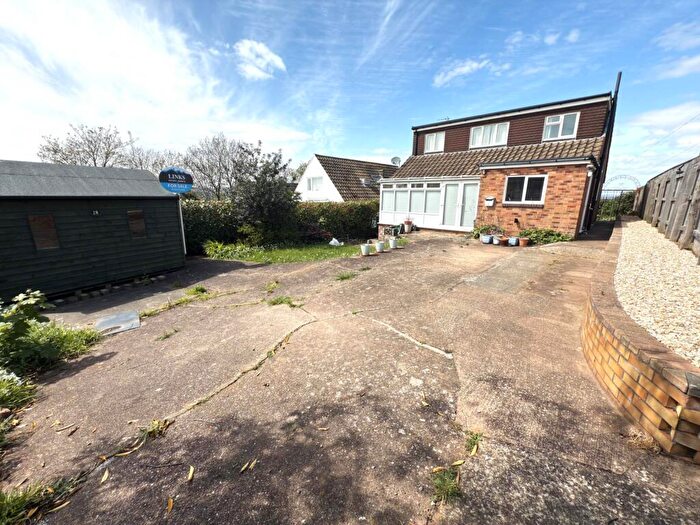 3 Bedroom Detached House For Sale In Ryll Court Drive, Exmouth, EX8