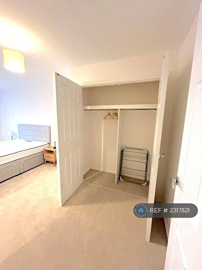 1 Bedroom Flat To Rent In Arneil Drive, Edinburgh, EH5