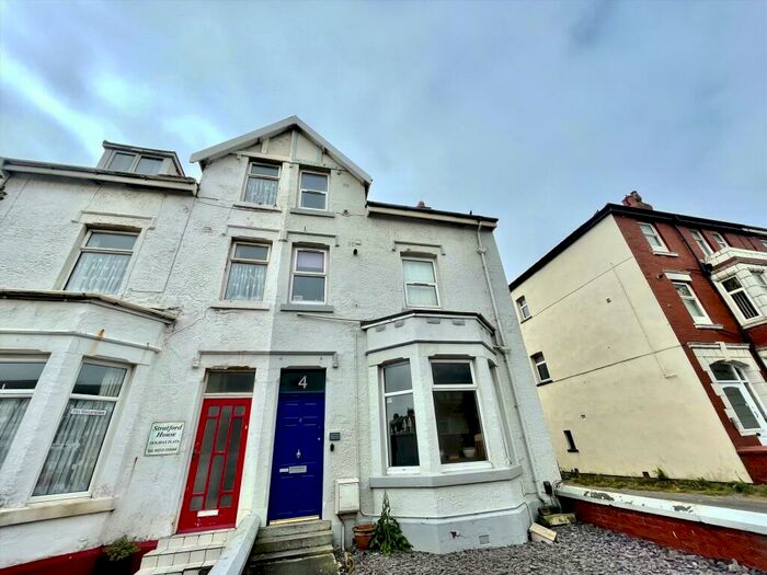 2 Bedroom Flat To Rent In Haddon Road, Blackpool, Blackpool, FY2