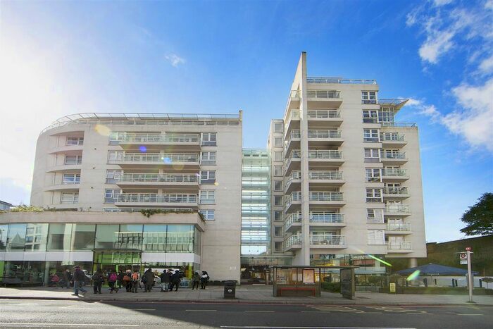2 Bedroom Flat To Rent In Swish, Upper Richmond Road, London, SW15